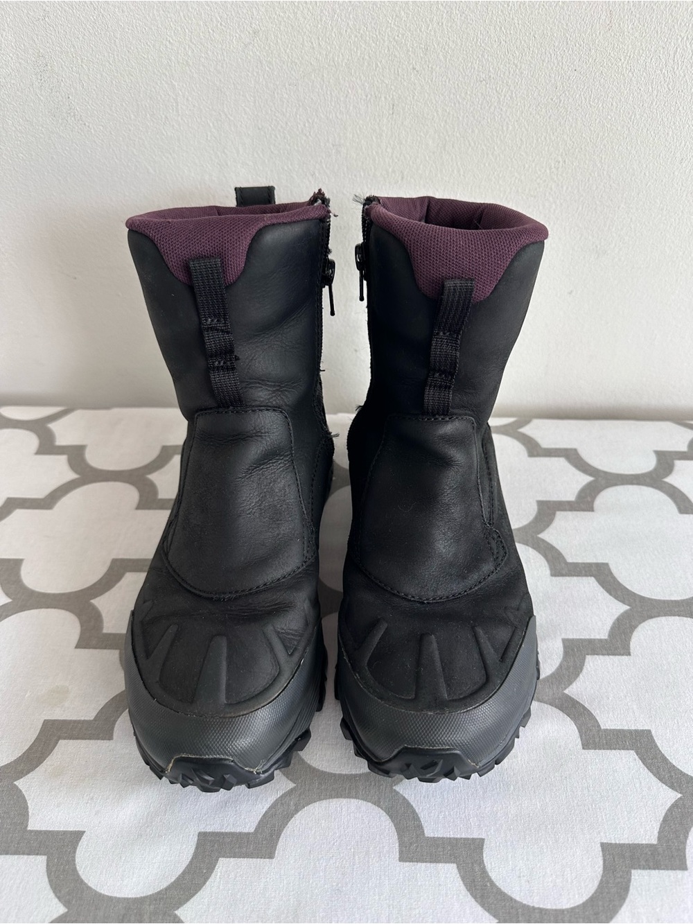 Merrell Black Hiking Shoes with Plum Lining - Picture 9 of 10
